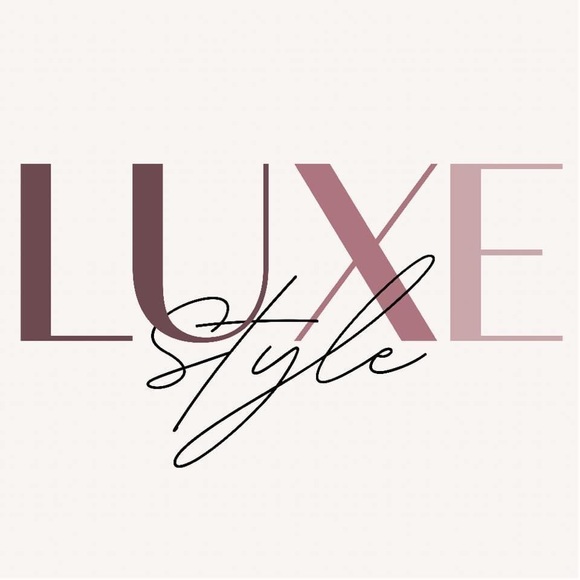 Meet the Posher, Elizabeth! - Picture 2 of 4